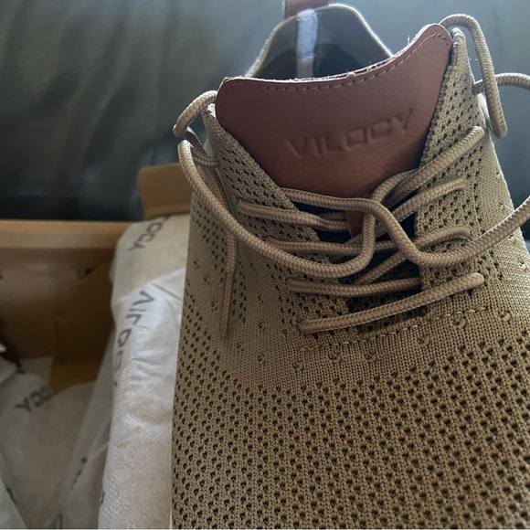 Men's Tan Oxford Shoes - Picture 6 of 16